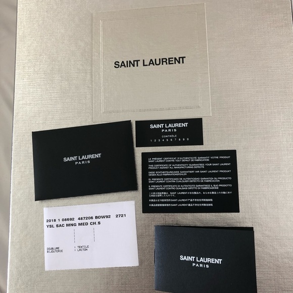 YSL MEDIUM ENVELOPE IN QUILTED GRAIN DE POUDRE LEATHER IN GREAT CONDITION. - Picture 8 of 9